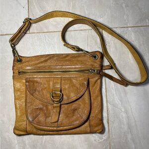VTG Fossil crossbody purse✨
